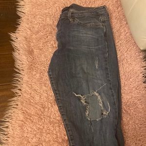 Levi boyfriend fit jeans